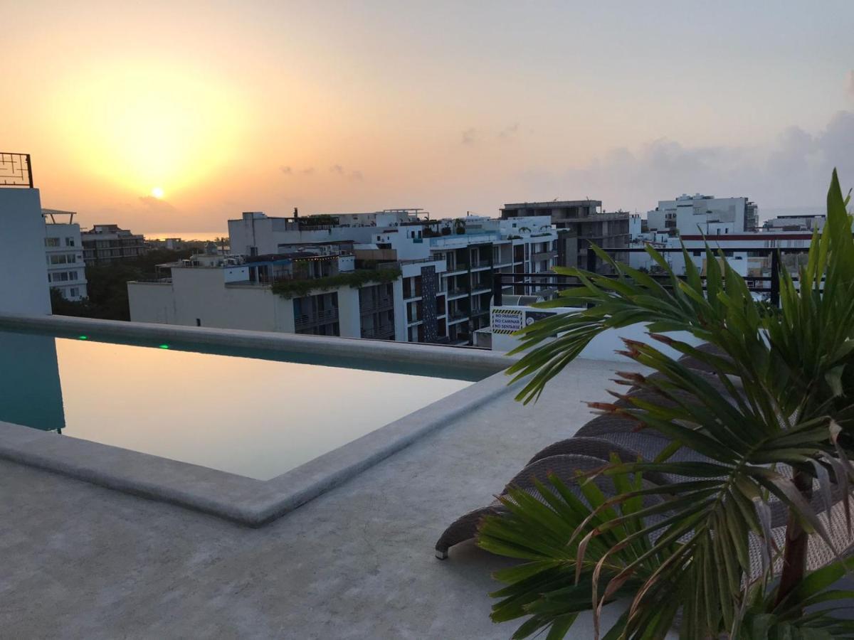 Rentas Vacacionales Torre Diez Playa del Carmen Ngoại thất bức ảnh