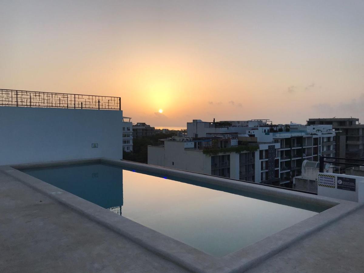 Rentas Vacacionales Torre Diez Playa del Carmen Ngoại thất bức ảnh
