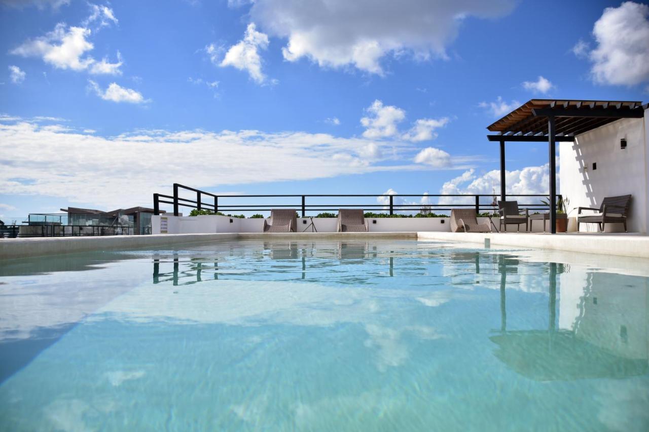 Rentas Vacacionales Torre Diez Playa del Carmen Ngoại thất bức ảnh