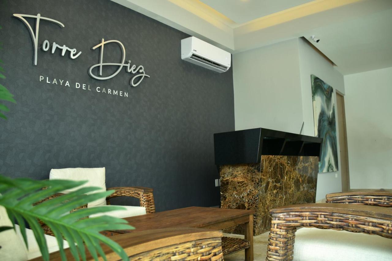 Rentas Vacacionales Torre Diez Playa del Carmen Ngoại thất bức ảnh